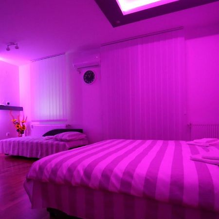 Manirosi 3 Apartman Subotica Exteriör bild