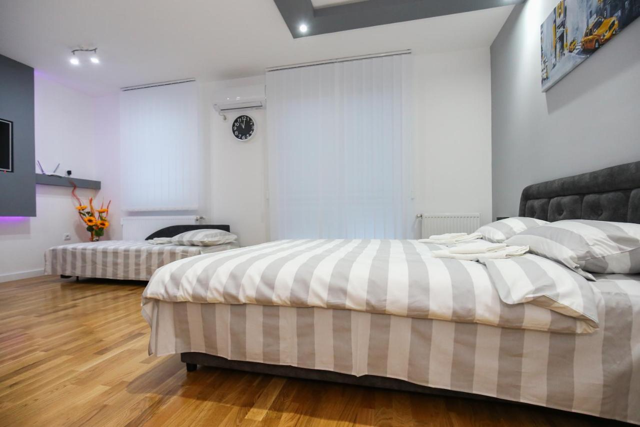 Manirosi 3 Apartman Subotica Exteriör bild