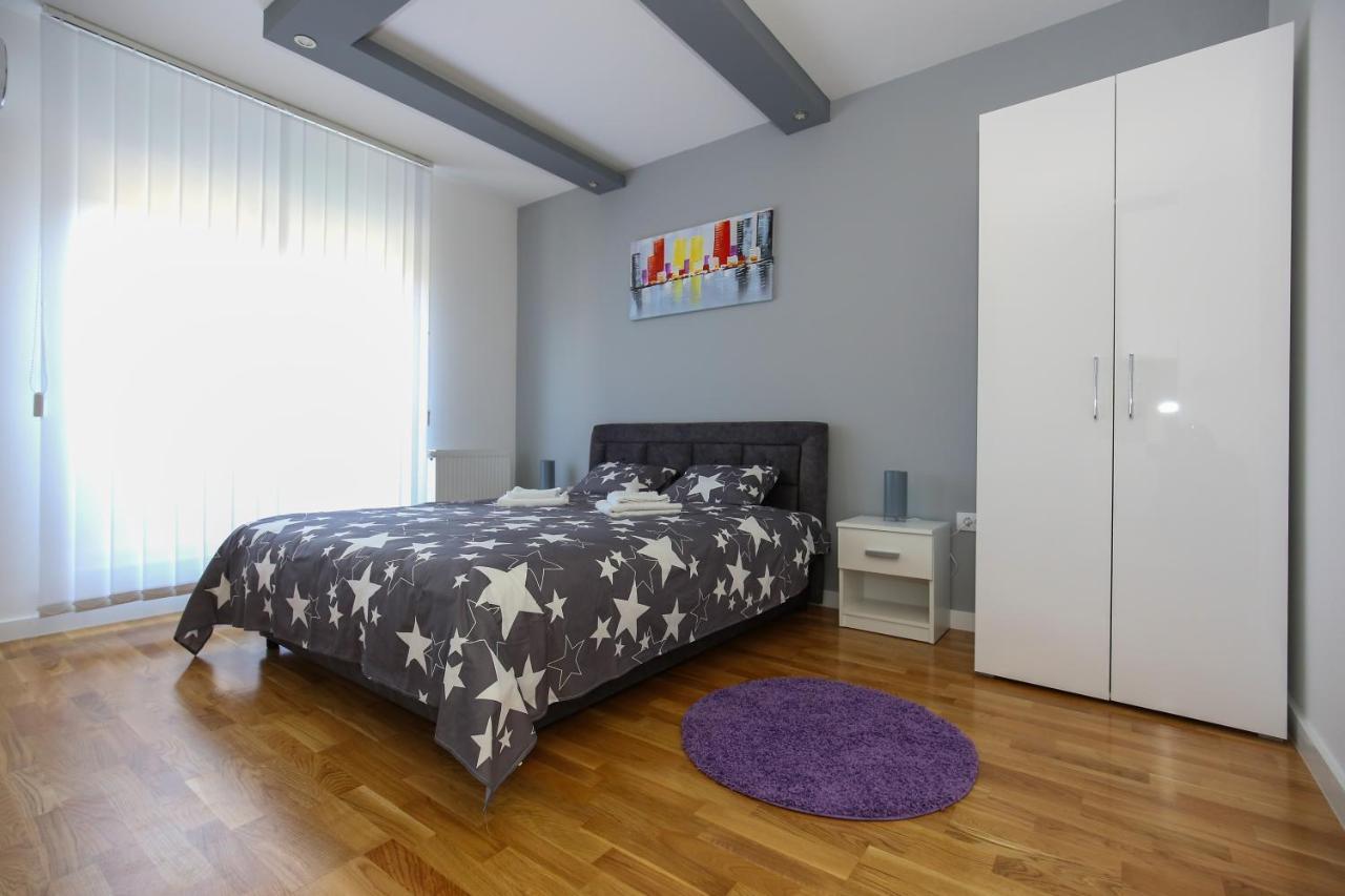 Manirosi 3 Apartman Subotica Exteriör bild